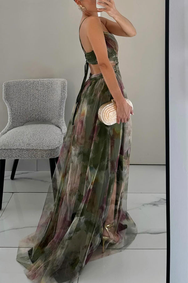 Vestido largo de tirantes con escote en V | Estampado multicolor fluido