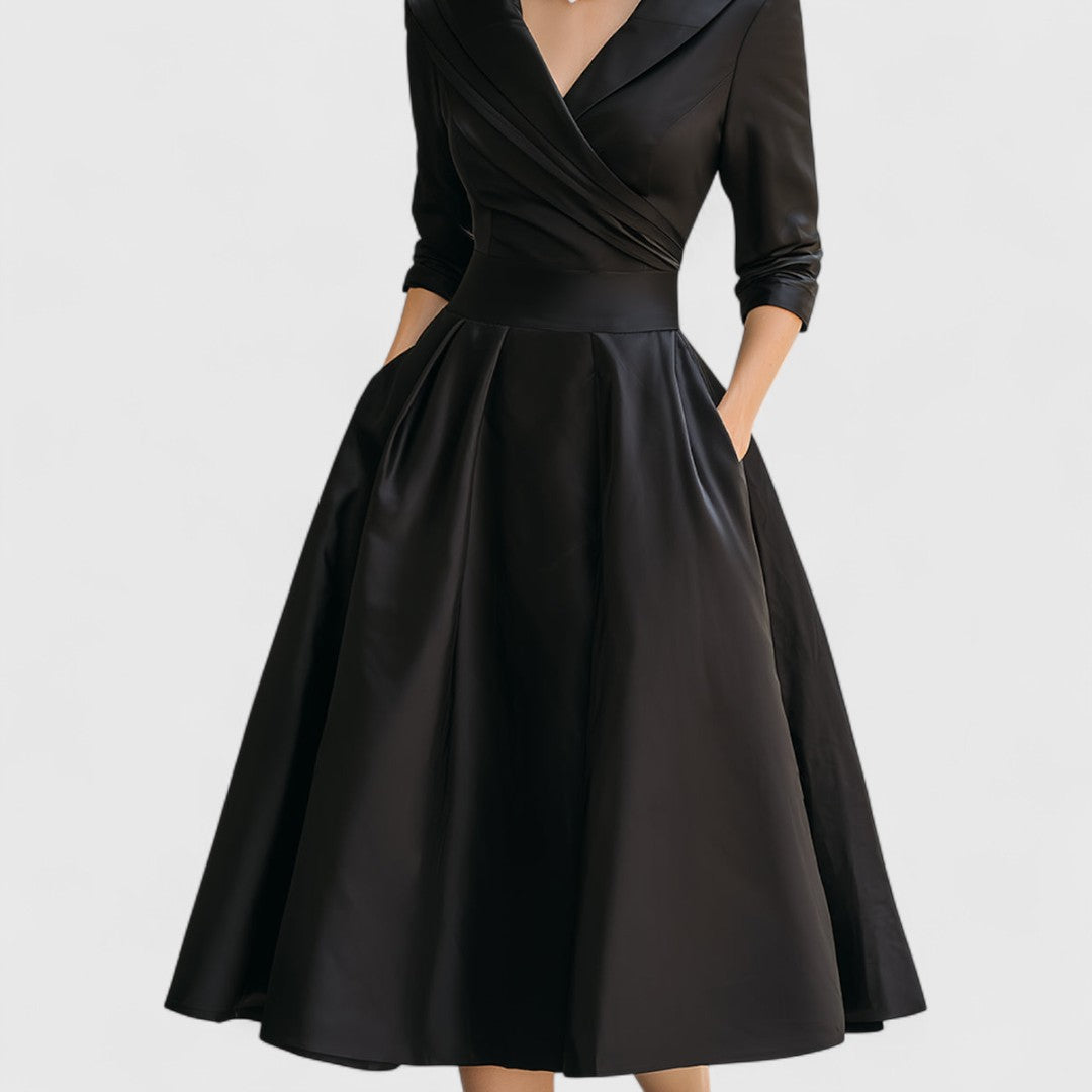 Vestido midi cruzado con escote en V y bolsillos | Manga tres cuartos