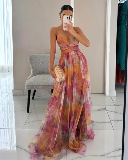 Vestido largo de tirantes con escote en V | Estampado multicolor fluido