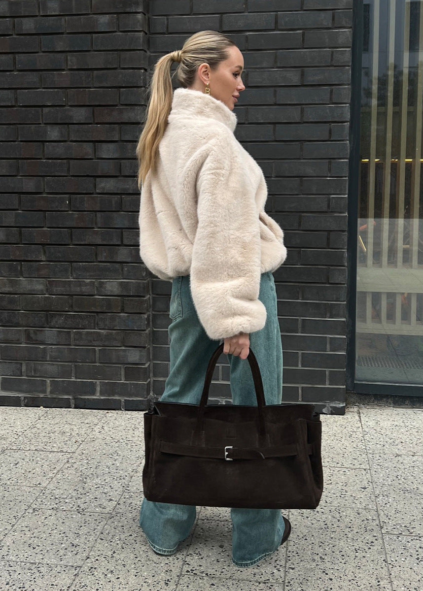 Mujer Chaqueta de Pelo Sintético | Bolsillos Laterales & Cierre Discreto | Otoño e Invierno