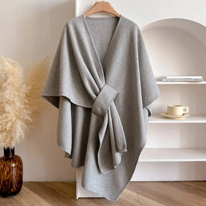 Mujer Poncho Cruzado de Punto | Pasador Lateral & Escote en V | Otoño e Invierno