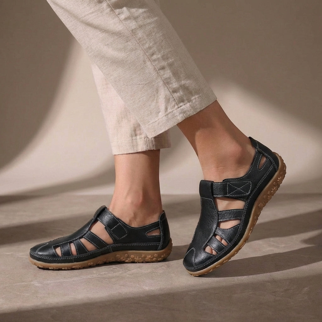 Sandalia cerrada ajustable para mujer | Suela flexible