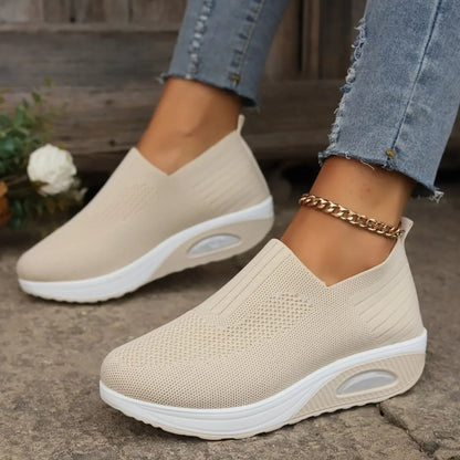 Zapatillas sin cordones para mujer | Suela amortiguadora y ajuste cómodo