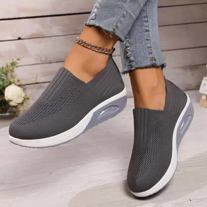 Zapatillas sin cordones para mujer | Suela amortiguadora y ajuste cómodo
