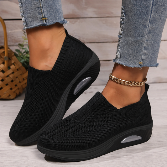 Zapatillas sin cordones para mujer | Suela amortiguadora y ajuste cómodo
