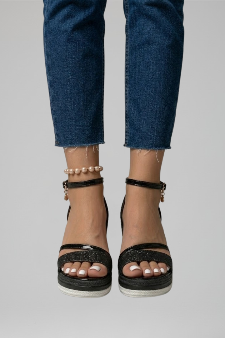 Sandalia acolchada sin cordones para mujer | Plataforma baja antideslizante