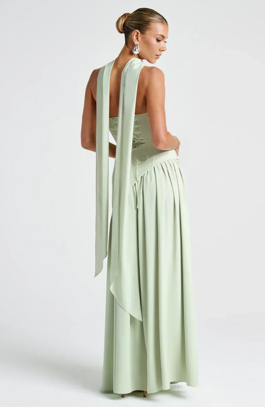 Vestido maxi sin mangas para mujer | Corte asimétrico con abertura lateral