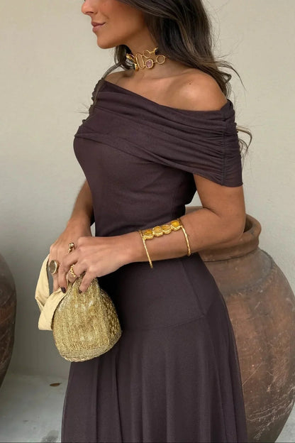 Vestido largo plisado de un hombro para mujer | Diseño fluido de verano