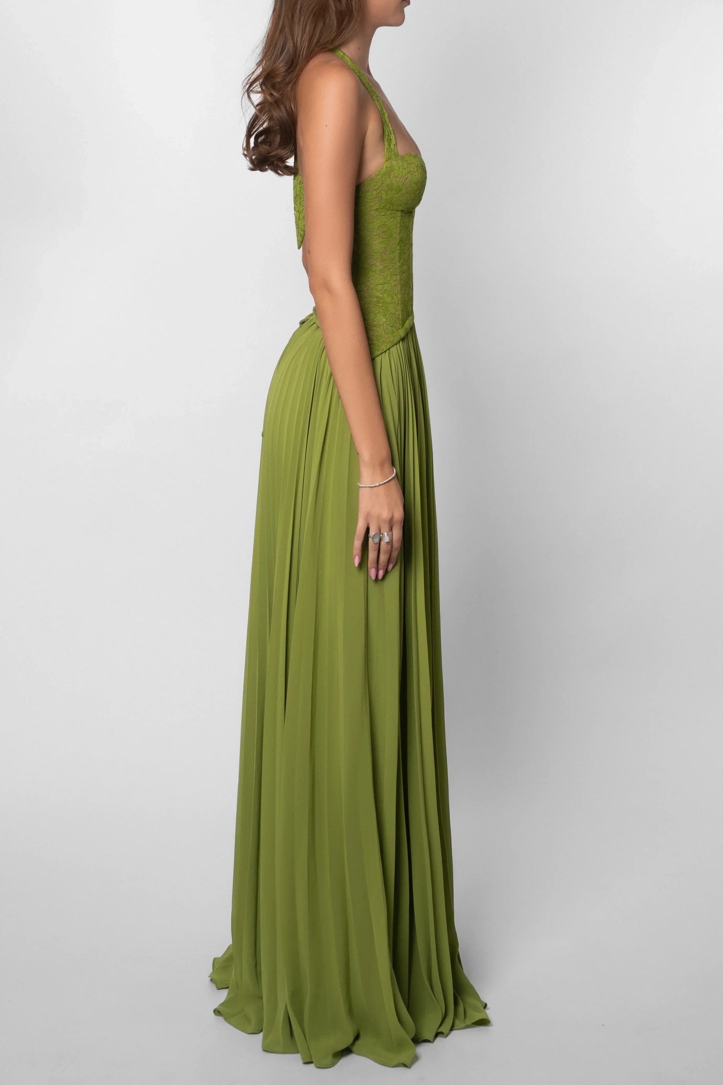 Vestido largo verde plisado con corsé para mujer | Elegante y fluido