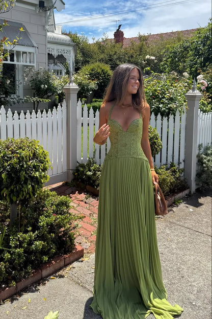 Vestido largo verde plisado con corsé para mujer | Elegante y fluido