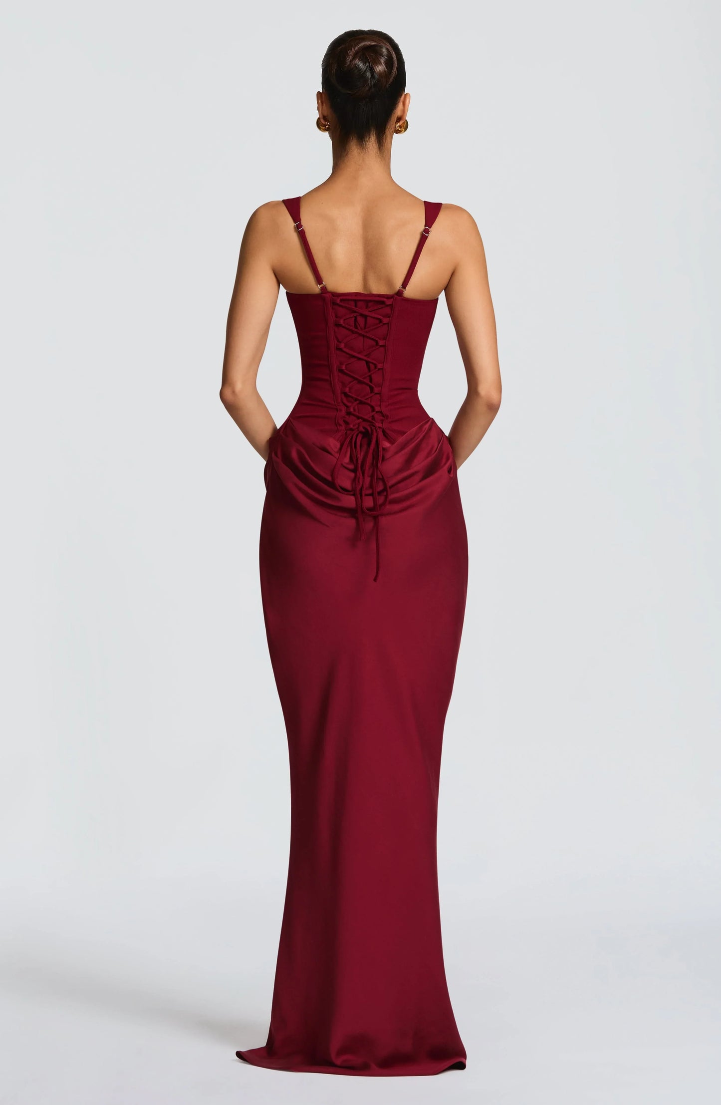 Vestido largo ajustado con espalda descubierta para mujer | Marrón