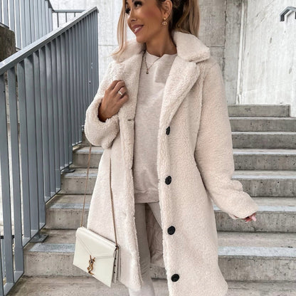 Mujer Abrigo Largo de Borrego | Corte Oversize & Cierre de Botones | Otoño e Invierno